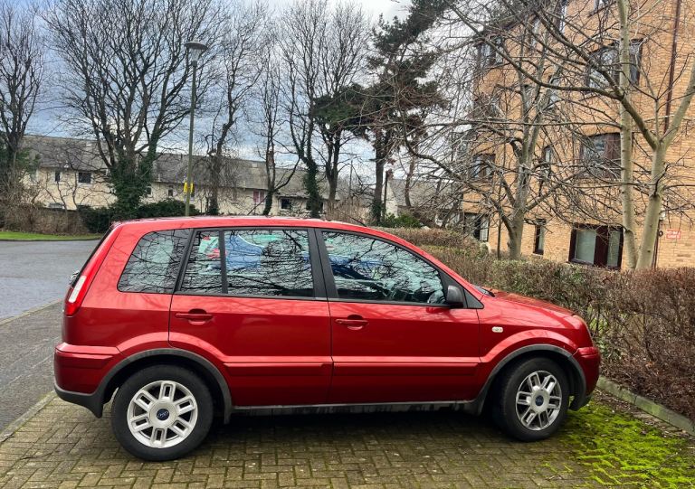 Ford, FUSION, Red,  Hatchback, 2008, Manual, petrol,  1388 (cc), 5 doors