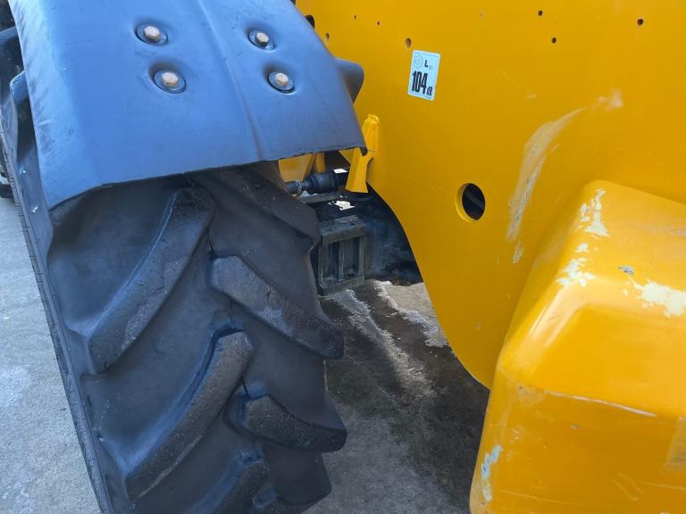 219 JCB 540V140 hi viz telly handler 14 meter with air conditioning 