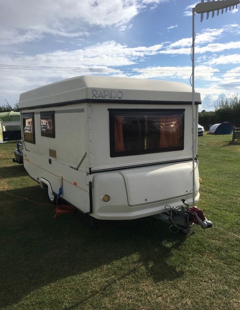 Folding caravan 