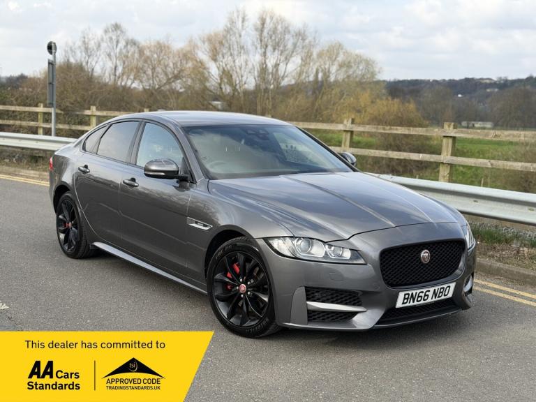 2016 JAGUAR XF 2.0d R-SPORT AUTO 4 DOOR SALOON GREY HPI CLEAR TOP SPEC £35 TAX