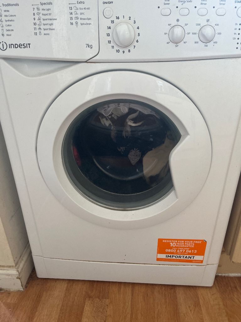 Indesit 7kg Washing Machine – Good Condition