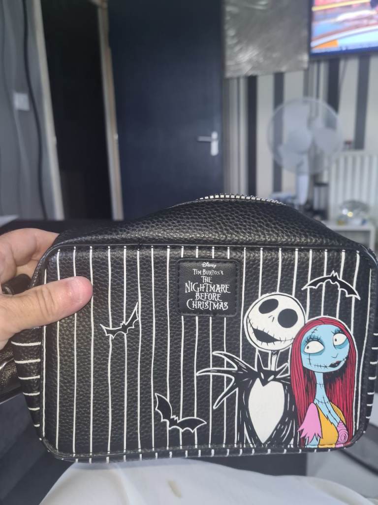 Loungefly Nightmare Before Christmas Jack & Sally Tote Bag – As Good As New