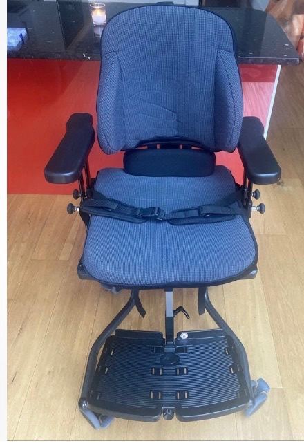 Wombat R82 disability Living Chair 
