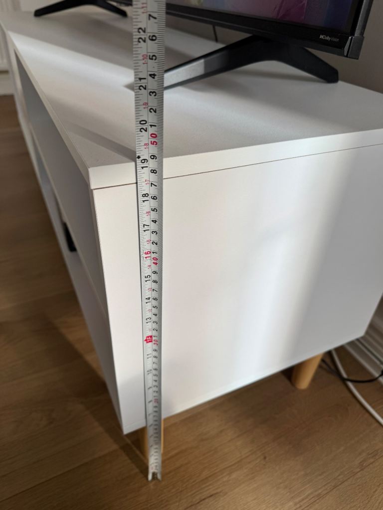 Modern Scandinavian White TV Unit / Stand with Drawers (Excellent ...