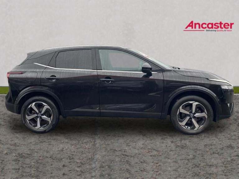 2022 Nissan Qashqai 1.3 DiG-T MH 158 N-Connecta [Glass Rf] 5dr Xtronic Automatic Hatchback Petrol...