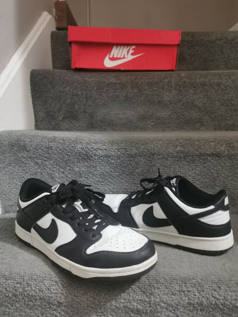 Nike Duke low Panda leather trainers 8.5 UK