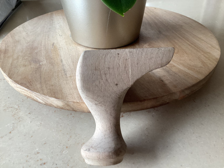 Queen Anne Wooden Legs