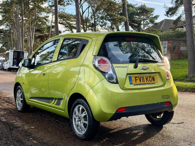 CHEVROLET SPARK 1.0i LS Euro 5 5dr 2011