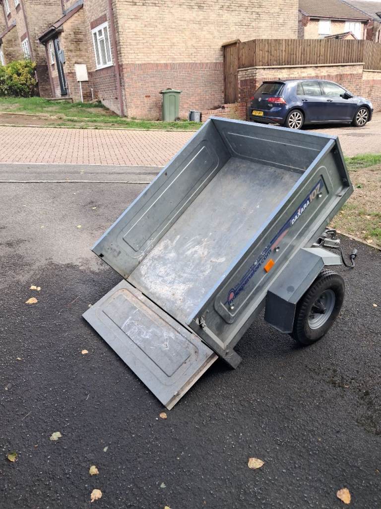 Tipping trailer 