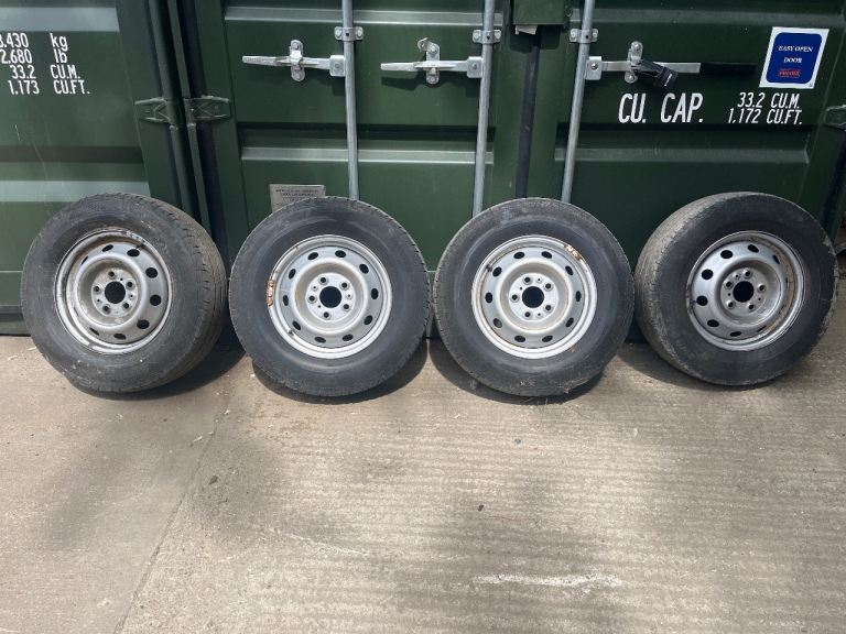     4 x Continental VanContact 100 Tyres on Steel Wheels – 215/75 R16C