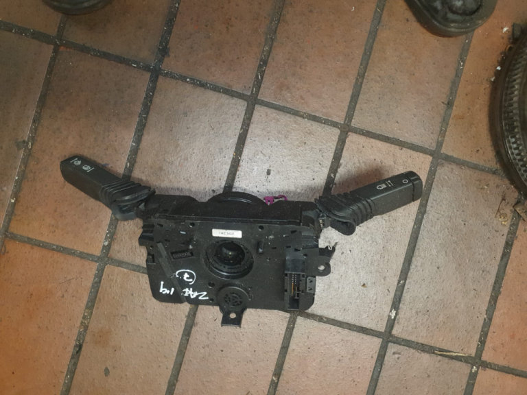Vauxhall Zafira B Indicator And Wiper Stalk 2008
