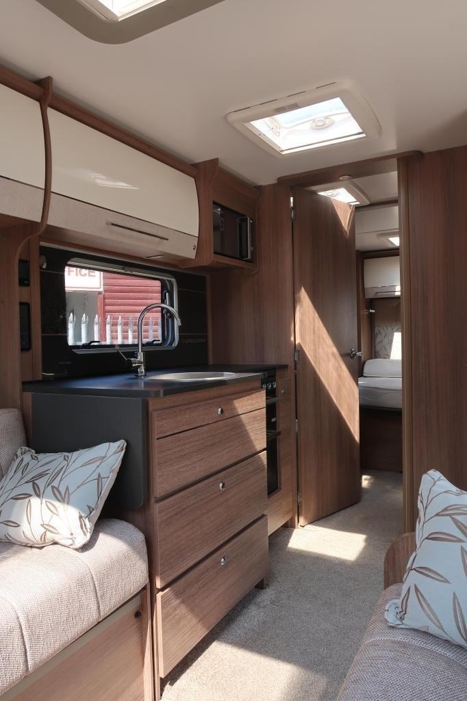 2020 BAILEY Unicorn Black Edition Cabrera 