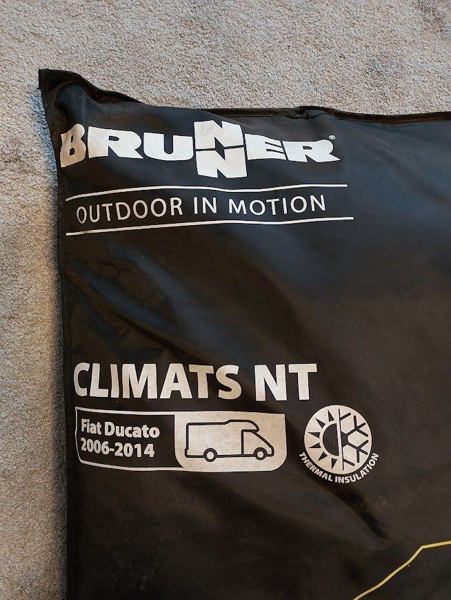 Motorhome thermal blinds