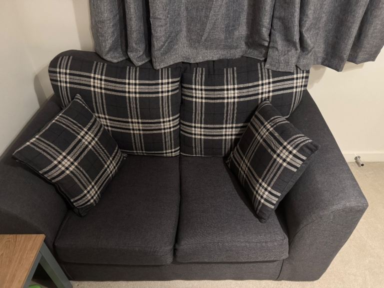 3 + 2 charcoal patterned sofas (excellent condition) 