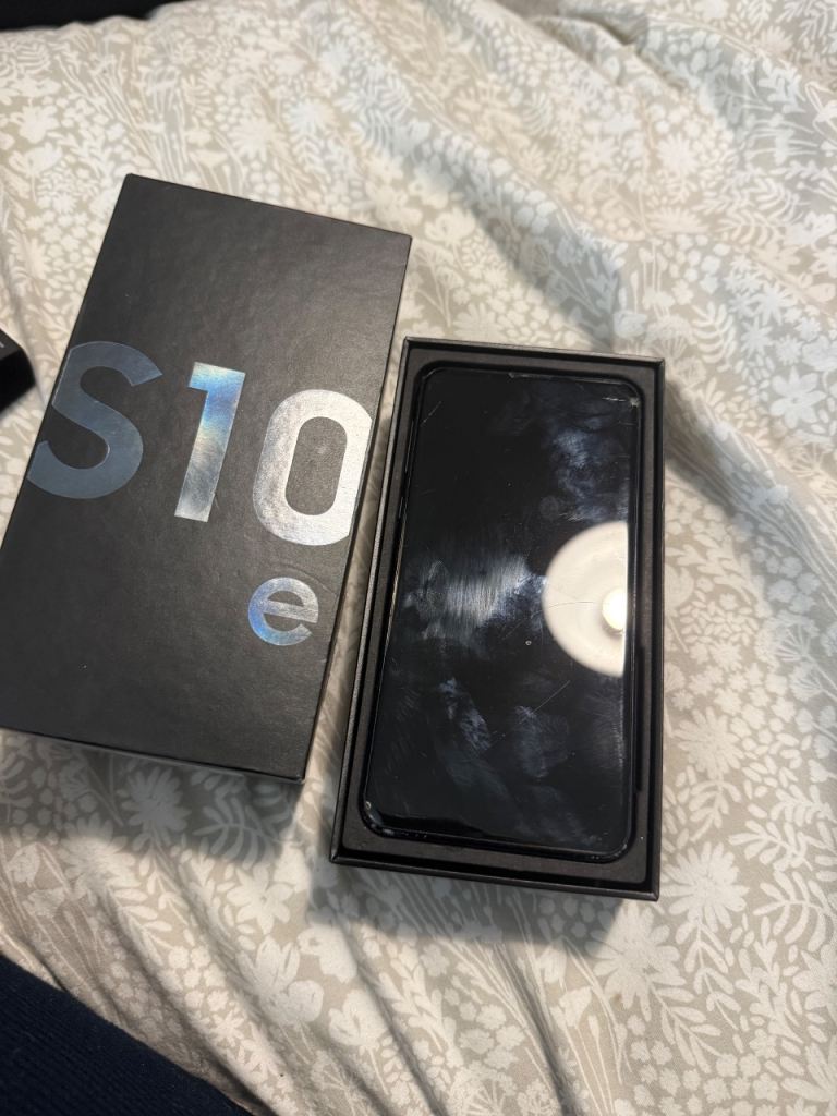 Samsung galaxy s10e