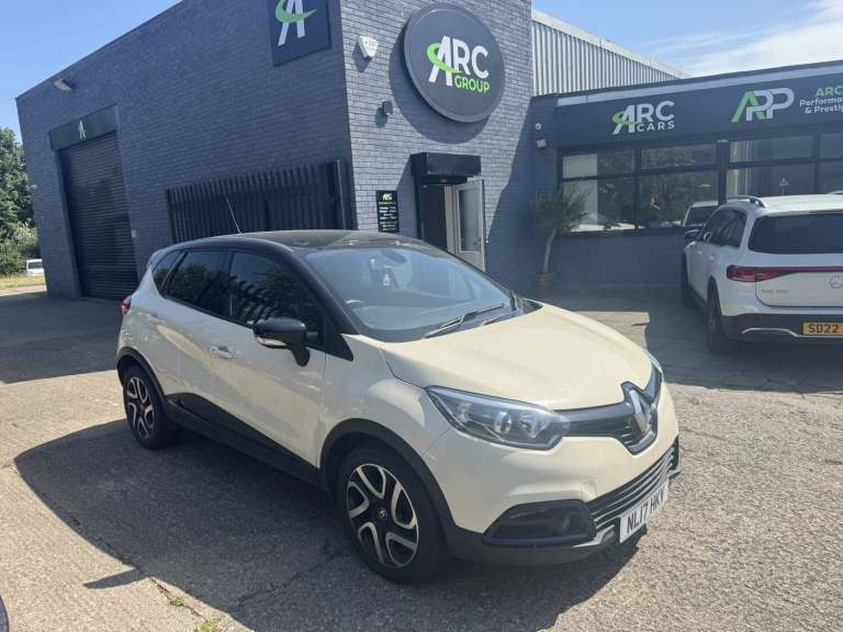 2017 Renault Captur 0.9 TCE 90 Dynamique S Nav 5dr HATCHBACK PETROL Manual