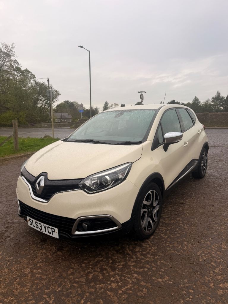 Renault, CAPTUR, Hatchback, 2013, Manual, 898 (cc), 5 doors