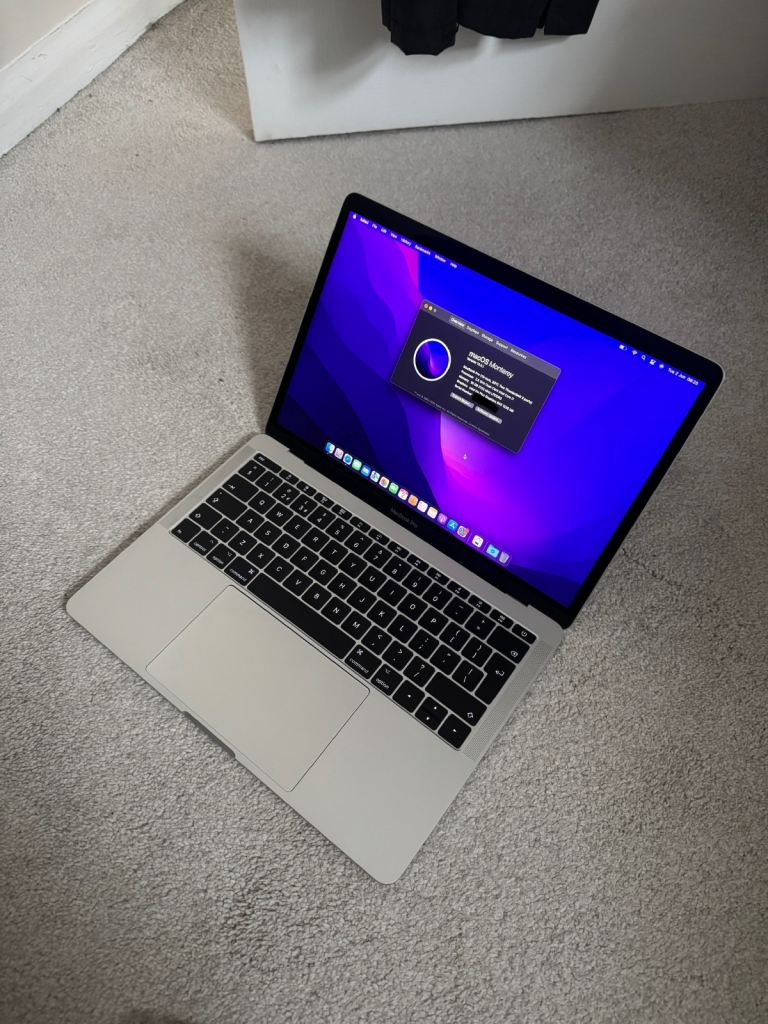 MacBook Pro 2017 i7 16GB Ram 500GB SSD