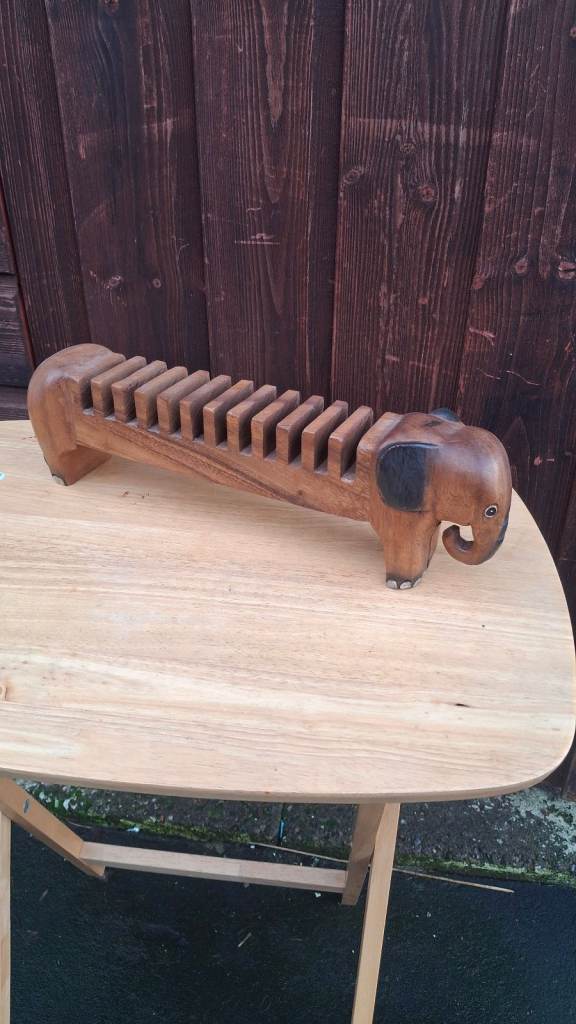 Vintage Elephant Wooden Carved Wood African Animal Table Decor Cd rack
