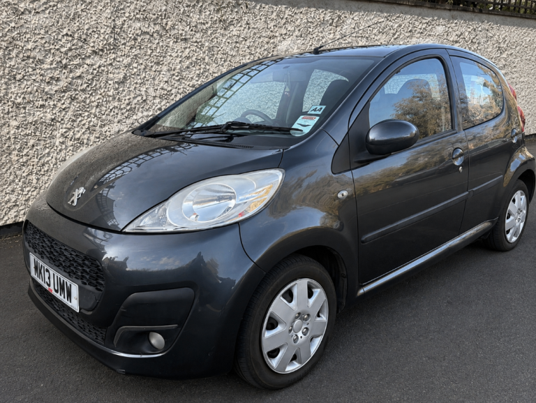 Peugeot 107 - FSH - Hatchback, 2013, Manual, 998 (cc), 5 doors