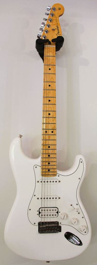 Fender Player Stratocaster HSS – Olympic White – Mint Condition – £525