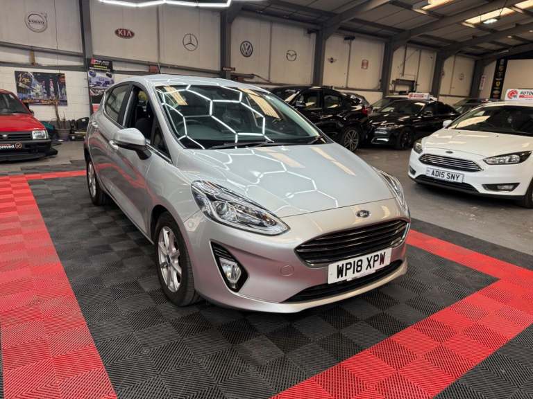 FORD FIESTA 1.0 T EcoBoost Zetec 2018