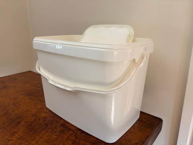 Honey Storage Container