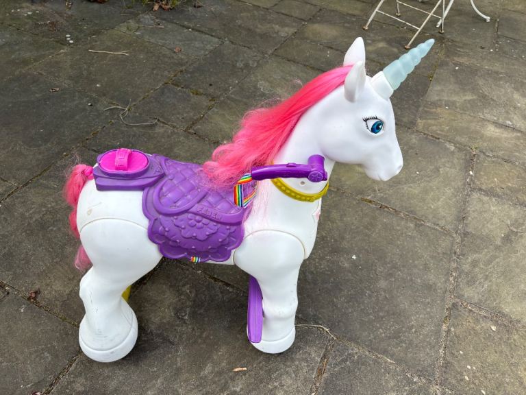 Ride on unicorn 