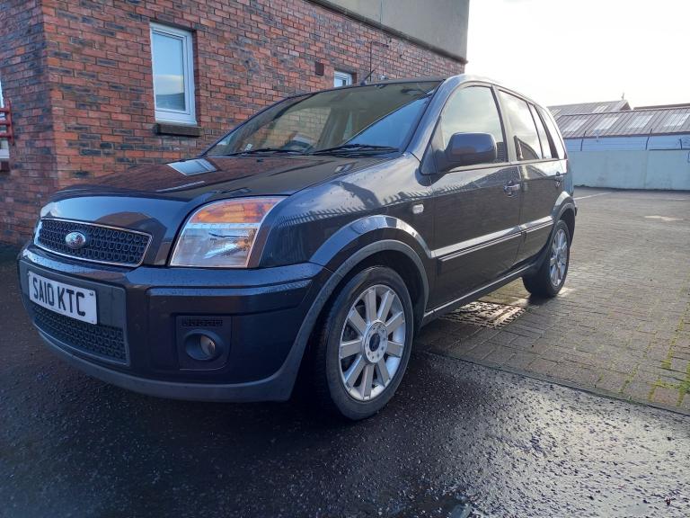 2010 Ford Fusion 1.6 TDCi Titanium 5dr HATCHBACK Diesel Manual