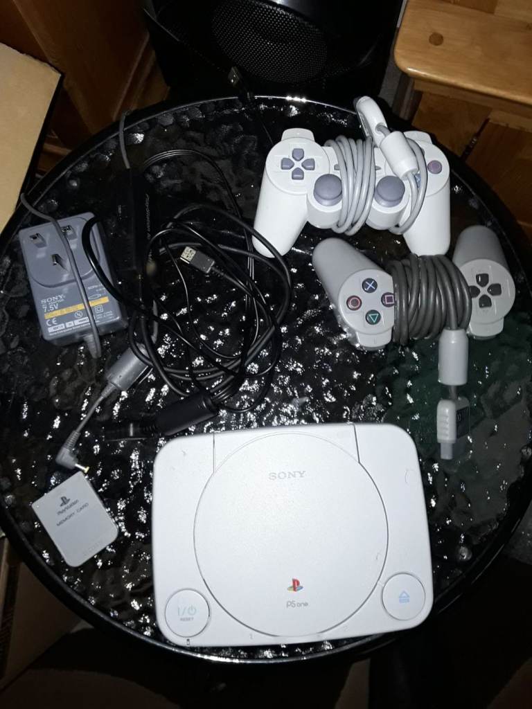 Playstation 1 with games