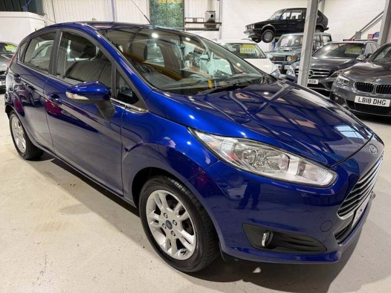 2014 Ford Fiesta 1.25 82 Zetec 5dr HATCHBACK PETROL Manual