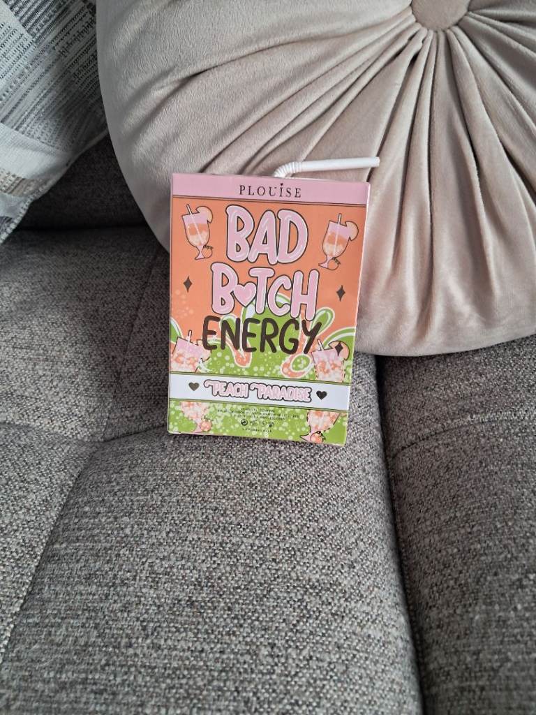 PLOUISE Bad Bitch Energy Makeup Palette – New