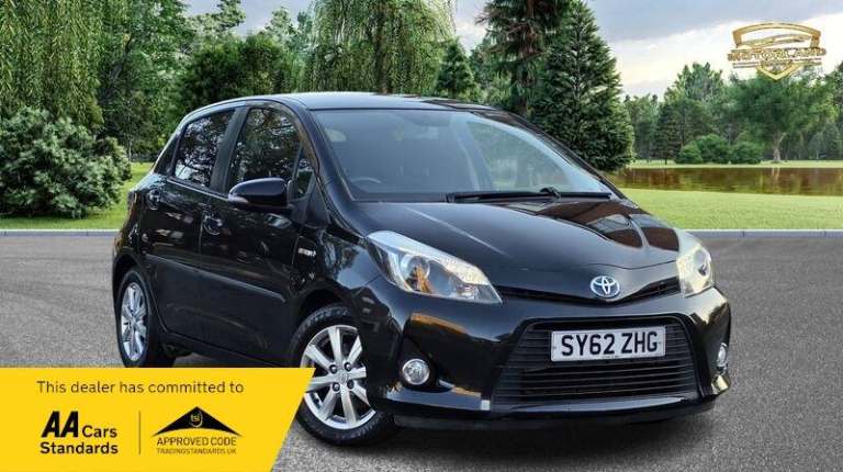 2013 Toyota Yaris VVT-I T4 HATCHBACK Hybrid Automatic