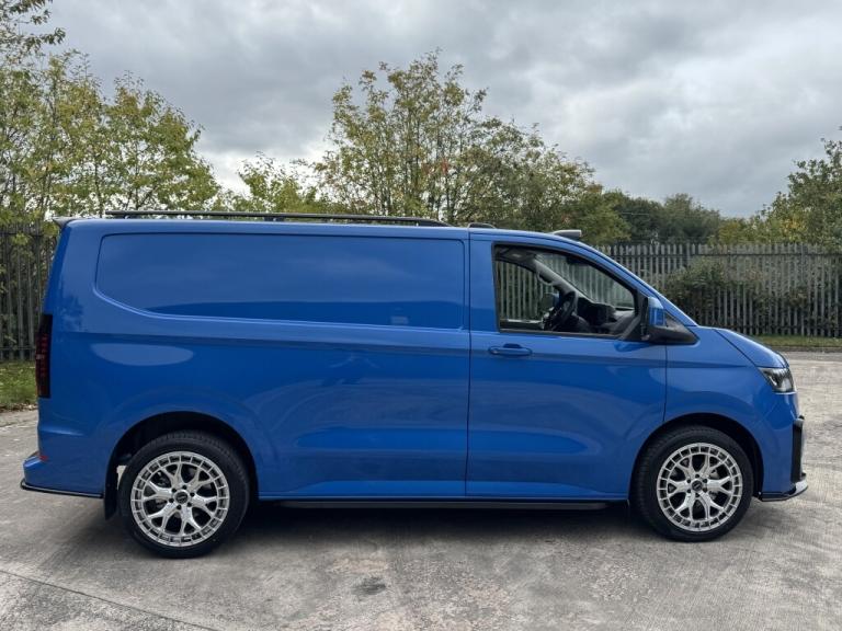 2025 Volkswagen Transporter 2.0 T28 TDI P/V COMMERCE PRO Manual Panel Van Diesel Manual