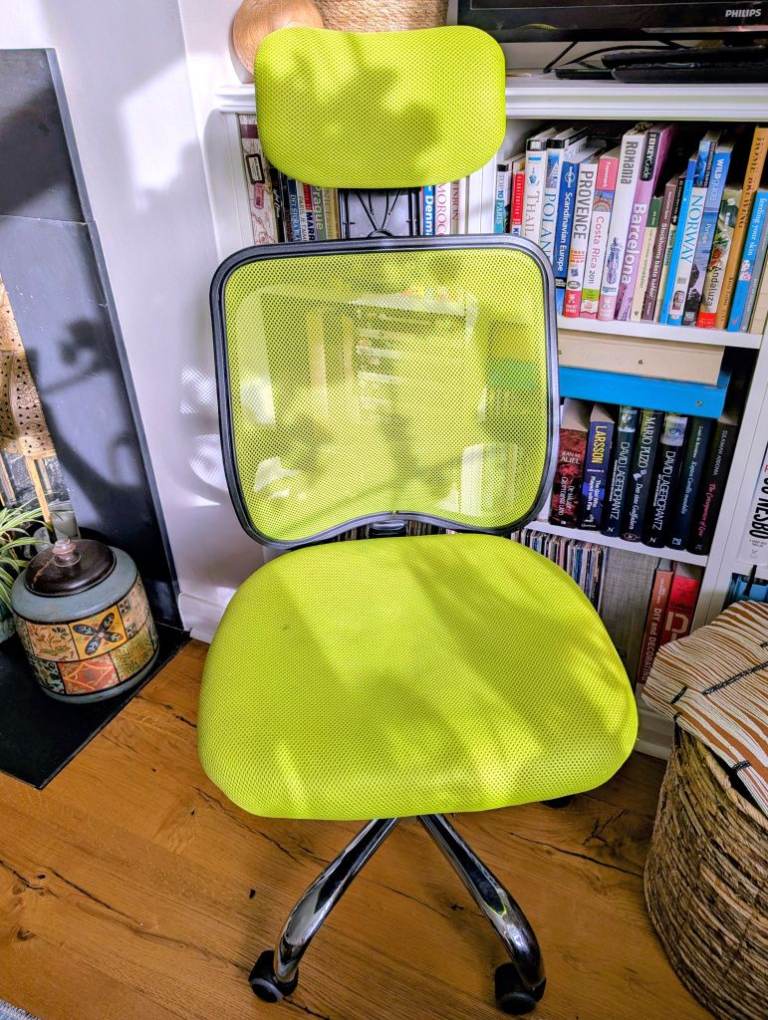 Adjustable office chair