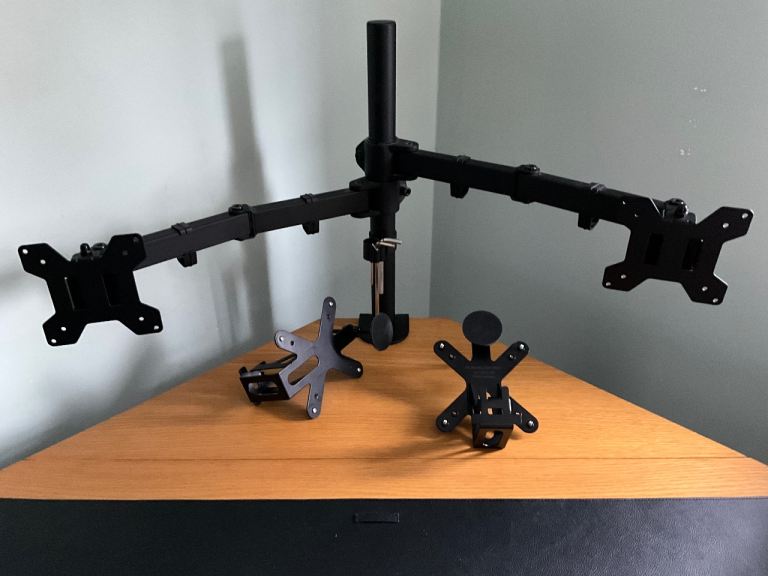 Monitor mount 