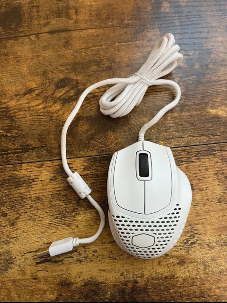 Brand NEW Cooler Master gaming mouse 