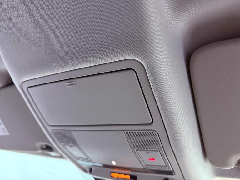 2017 Land Rover Discovery Sport 2.0 TD4 SE Tech 4WD Euro 6 (s/s) 5dr ESTATE Diesel Manual