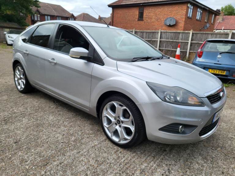 FORD FOCUS TITANIUM 2009 FULL YEARS MOT GOOD CONDITION THROUGHOUT