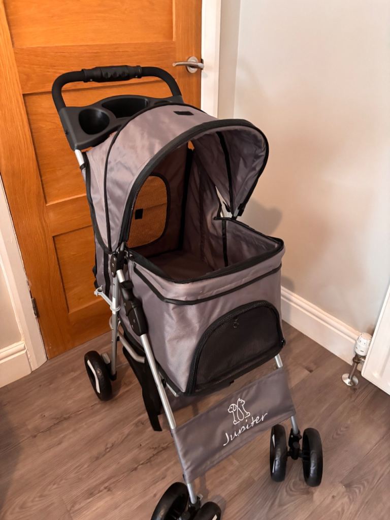 Dog Pram Buggy Pushchair 