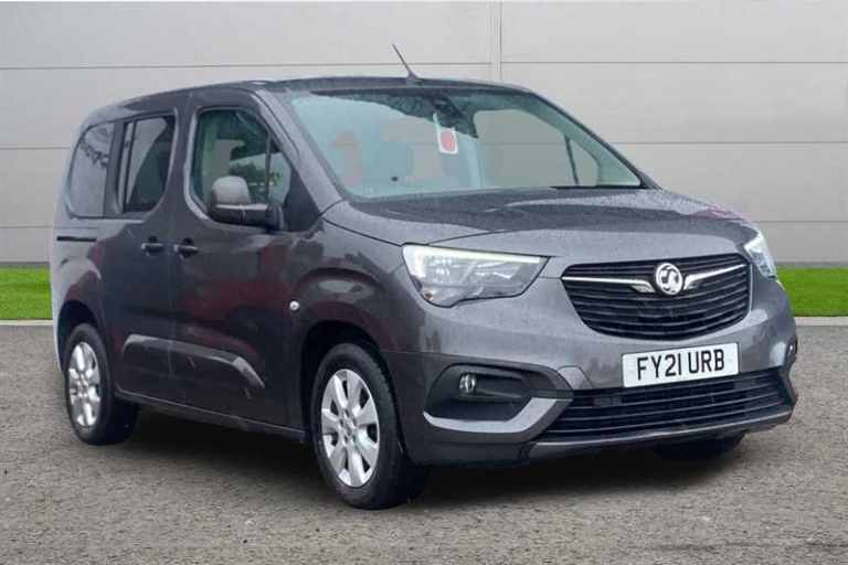 2021 Vauxhall Combo Life 1.2 TURBO 130 SE 5DR AUTO MPV Petrol Automatic