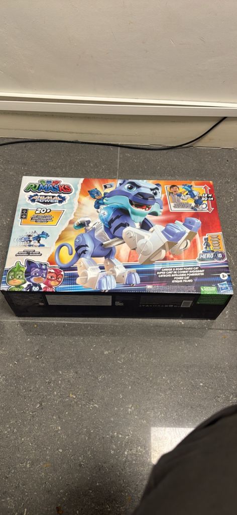 PJ Masks Animal Power Roar Power Cat Toy - Brand New