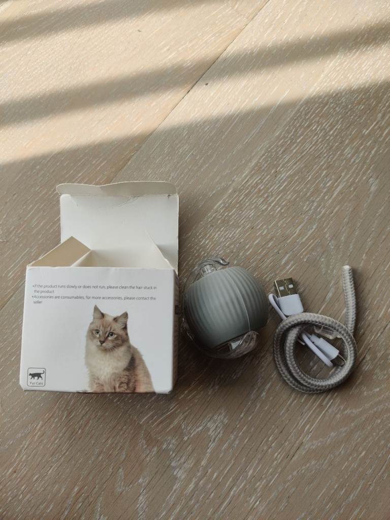 Cat interactive toy