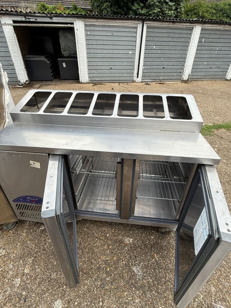 Commercial pizza Williams fridge cafe shop restaurant takeaway 