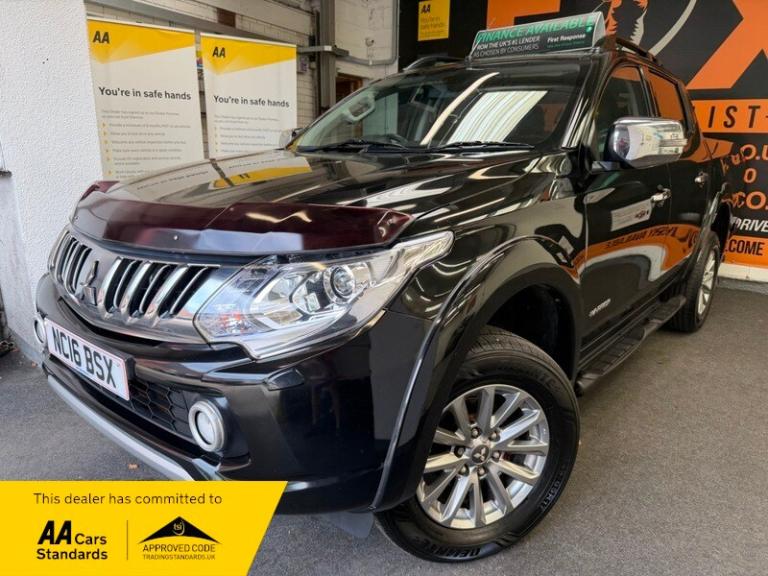 Mitsubishi L200 DI-D 4X4 WARRIOR DCB