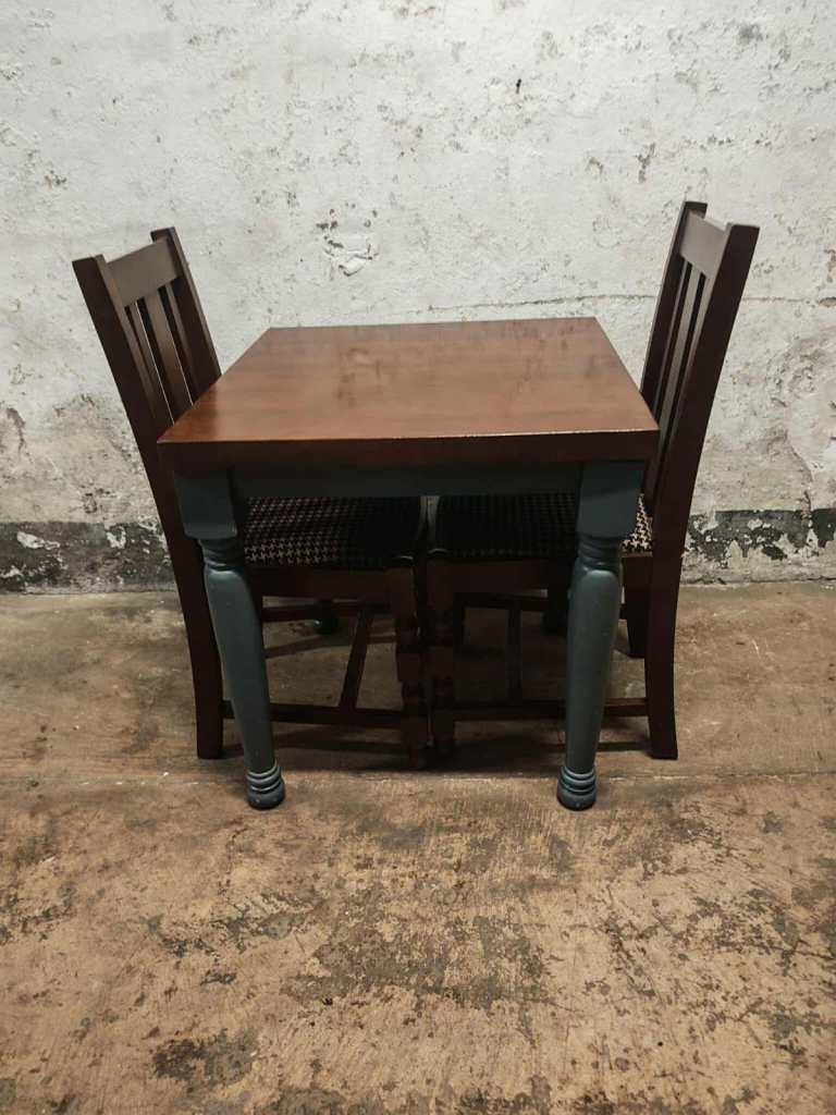 Kitchen table and chairs