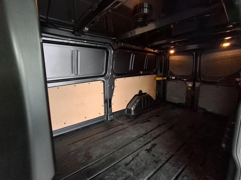 FORD TRANSIT CUSTOM 2.0 300 EcoBlue Trend L2 H1 Euro 6 5dr 2023