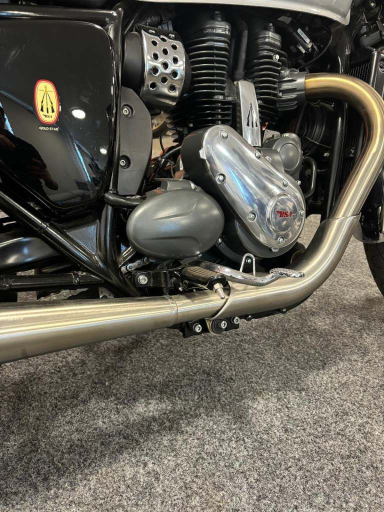 BSA Gold Star 650cc Classic Motorcycle Silver Sheen Legacy