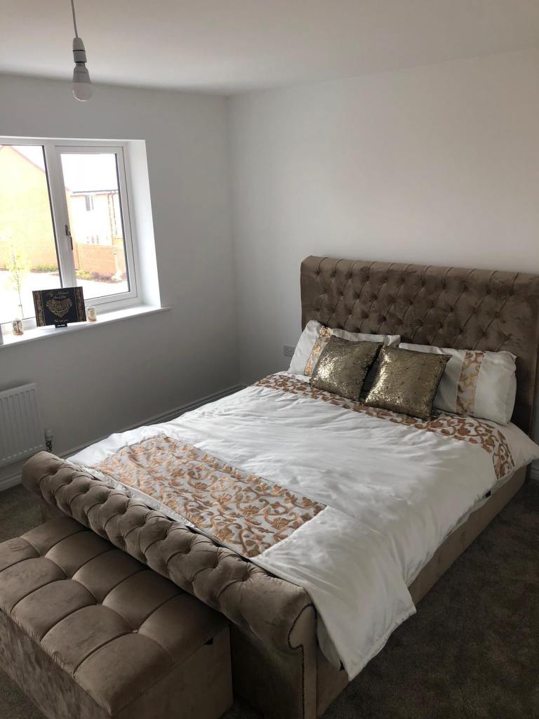 Furnished double room for rent 