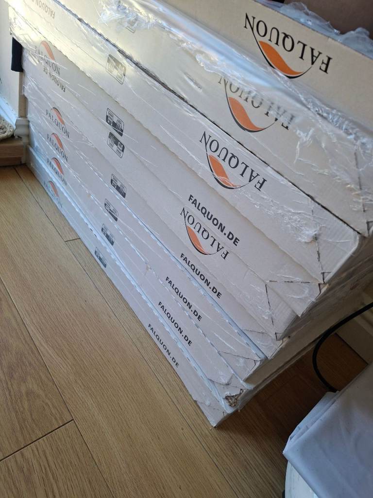 FALQUON Internal laminate flooring - New, Unopened